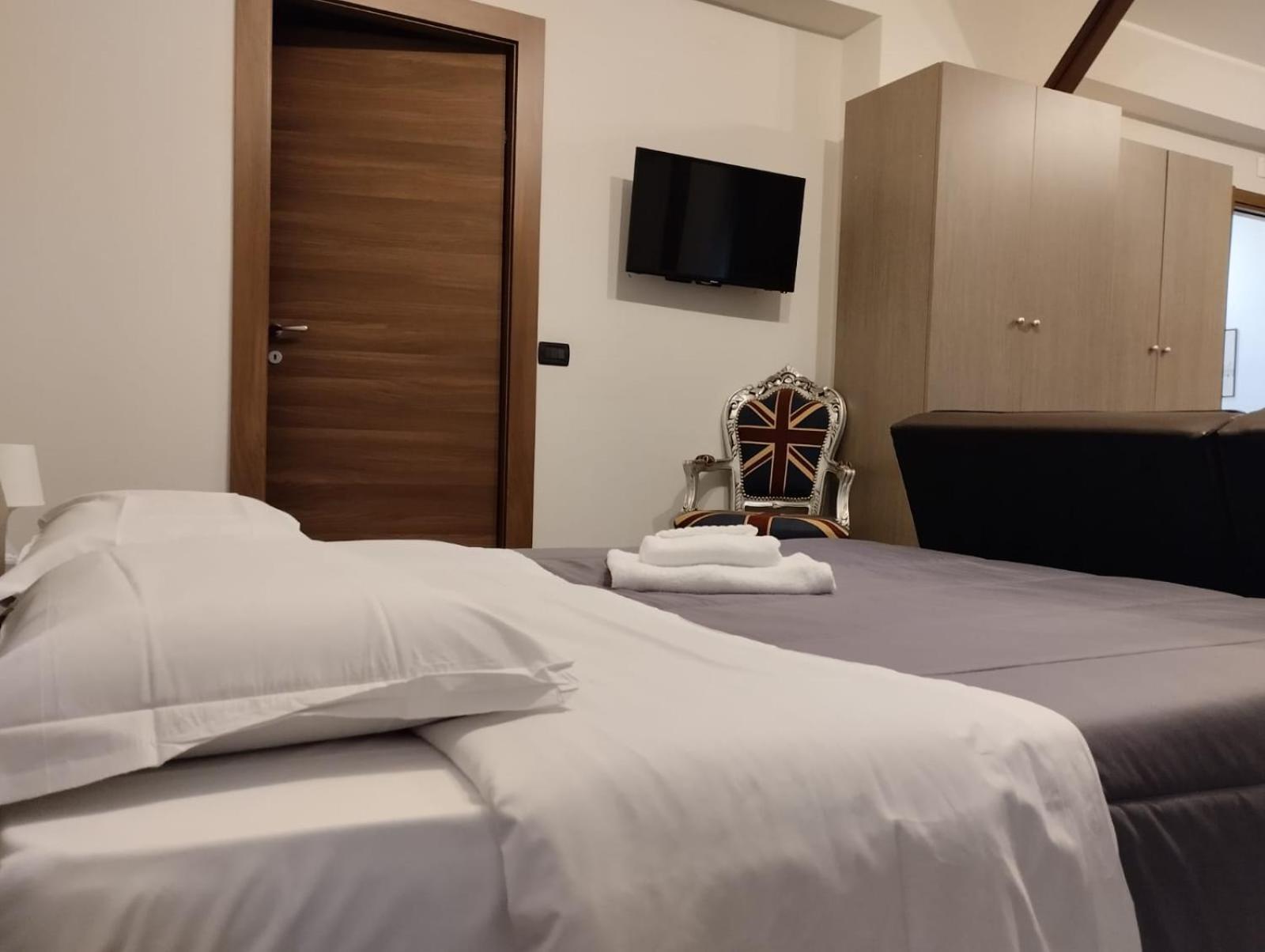Calipso Bed&Breakfast คาตาเนีย ภายนอก รูปภาพ